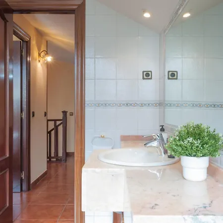 Holiday home Av Estanco 252