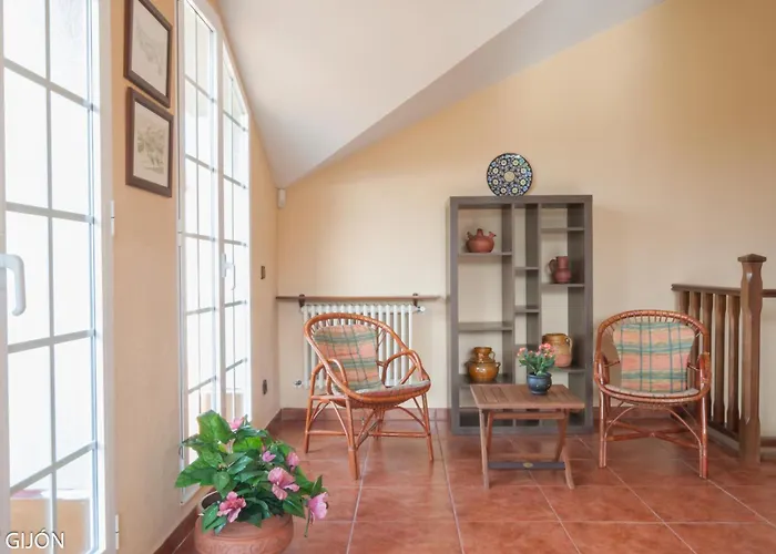 Avg Estanco 252 * Gijón